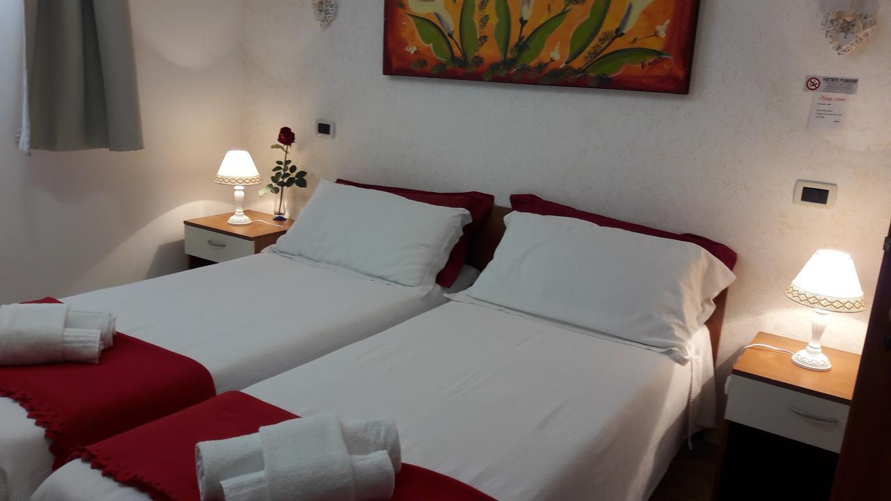 Nataly'S House Bed&Breakfast La Massimina-Casal Lumbroso Zewnętrze zdjęcie